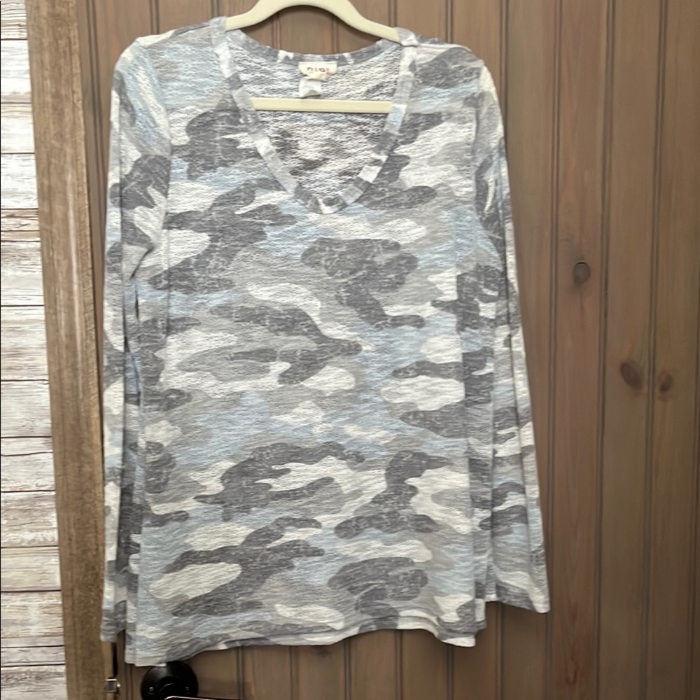 Gray Camo Knit Sweater